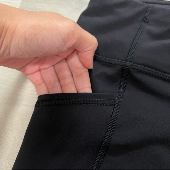 RARE Lululemon Black Tight Stuff Tight Leggings - Picture 6 of 13